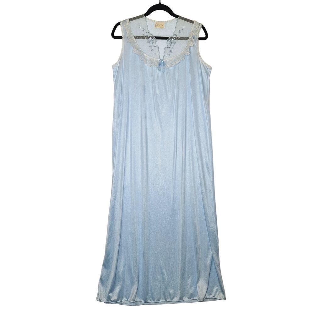 Vintage Gotham Nylon Long Maxi Nightgown Medium Baby Blue Ruffle Lace Babydoll